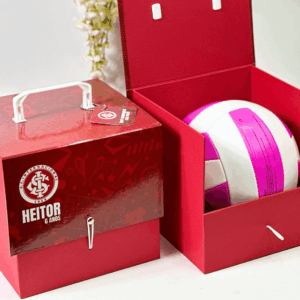 Bola de Basquete ou Vôlei na Caixa Personalizada