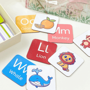 Caixa cartonada com Jogo do Alfabeto (INGLÊS ) Personalizado